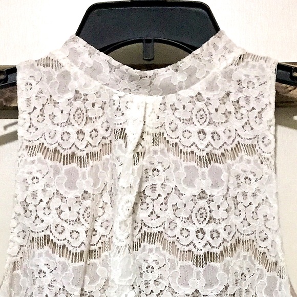 💜NWT Love Fire Cream Lace Sleeveless Top (S)💜 Price Firm - Picture 4 of 11